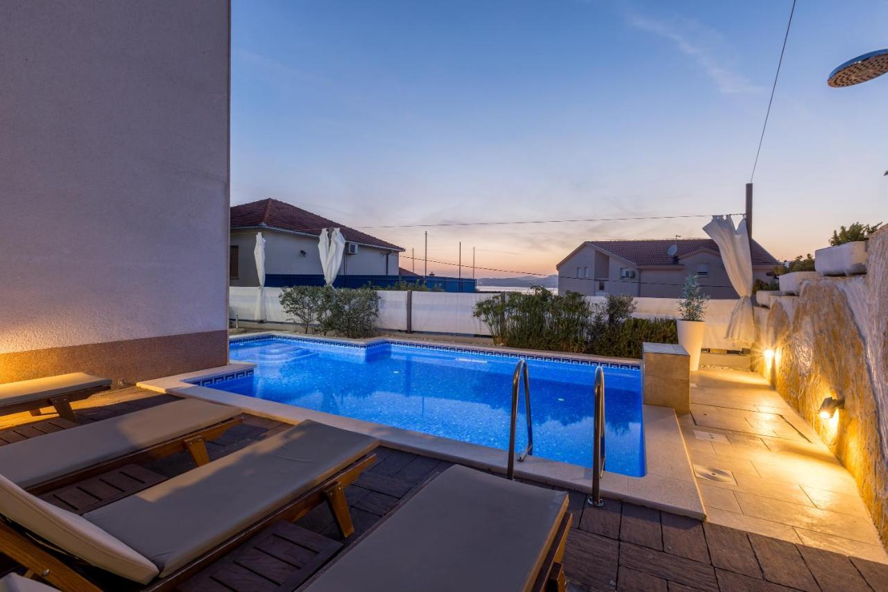 Villa Costa Blu With Pool By The Sea Trogir Bagian luar foto
